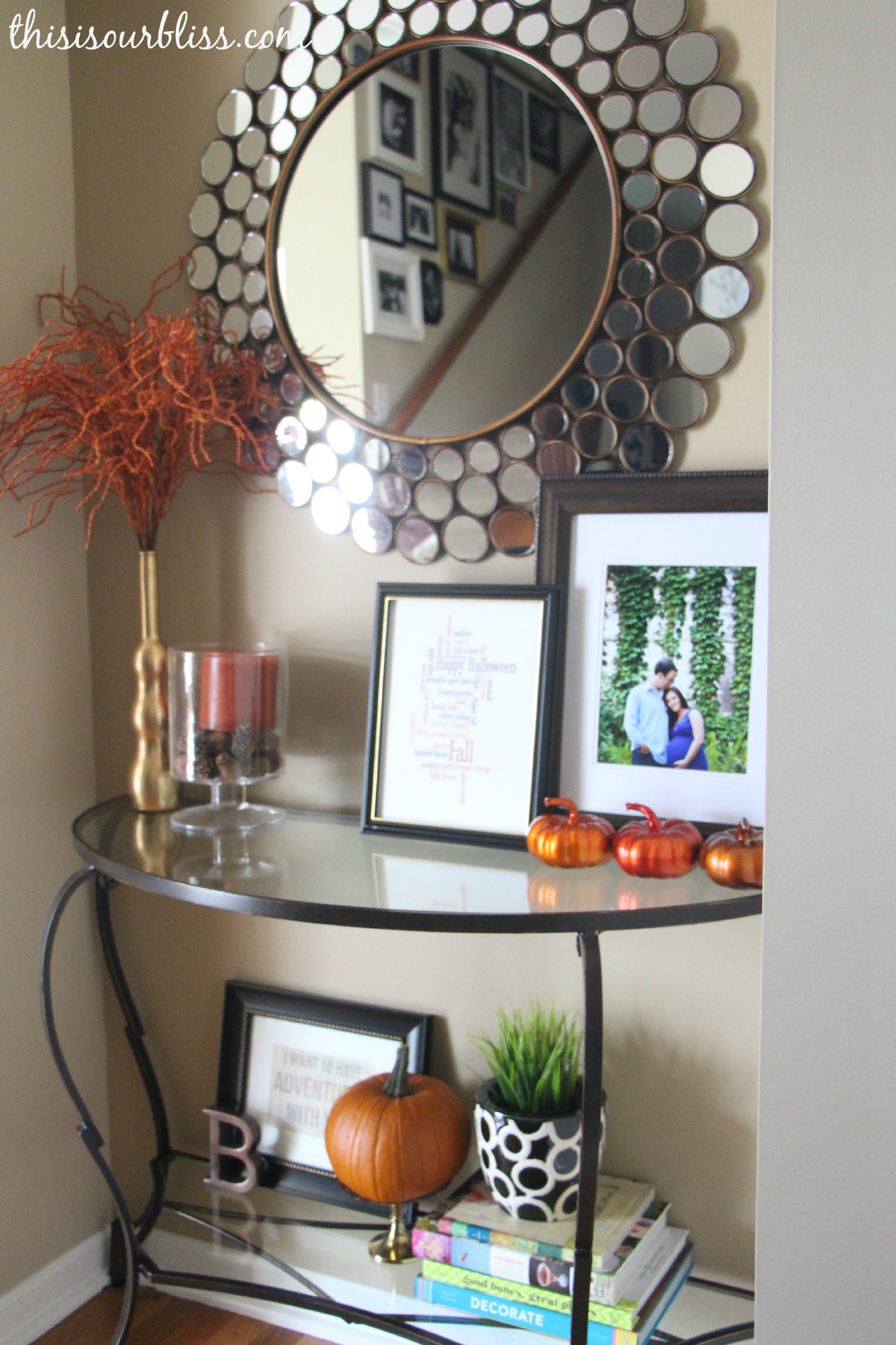 Fall entryway table with touches of orange
