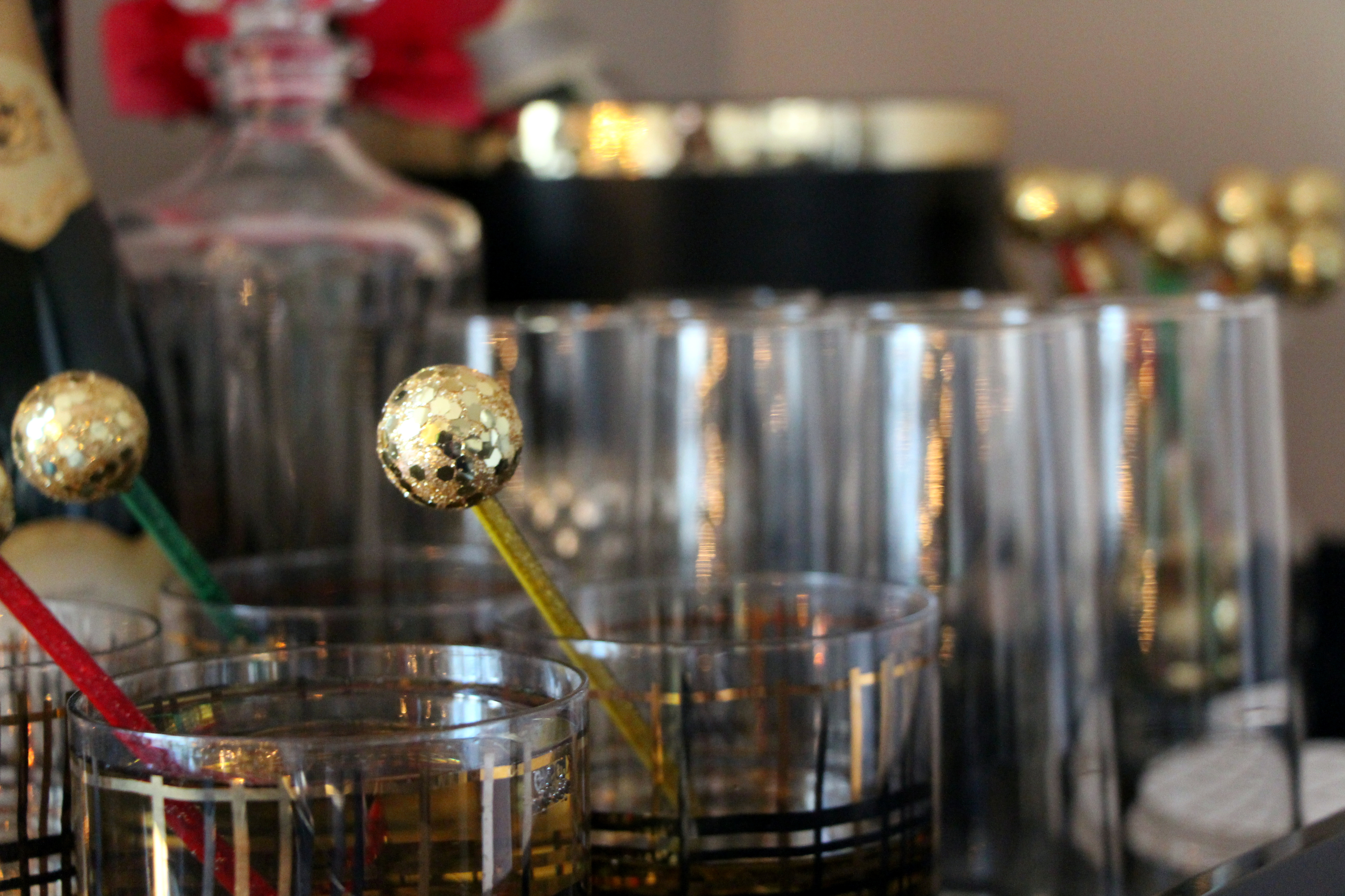 DIY New Year's Eve Party Drink Sticks - bar - cocktail table