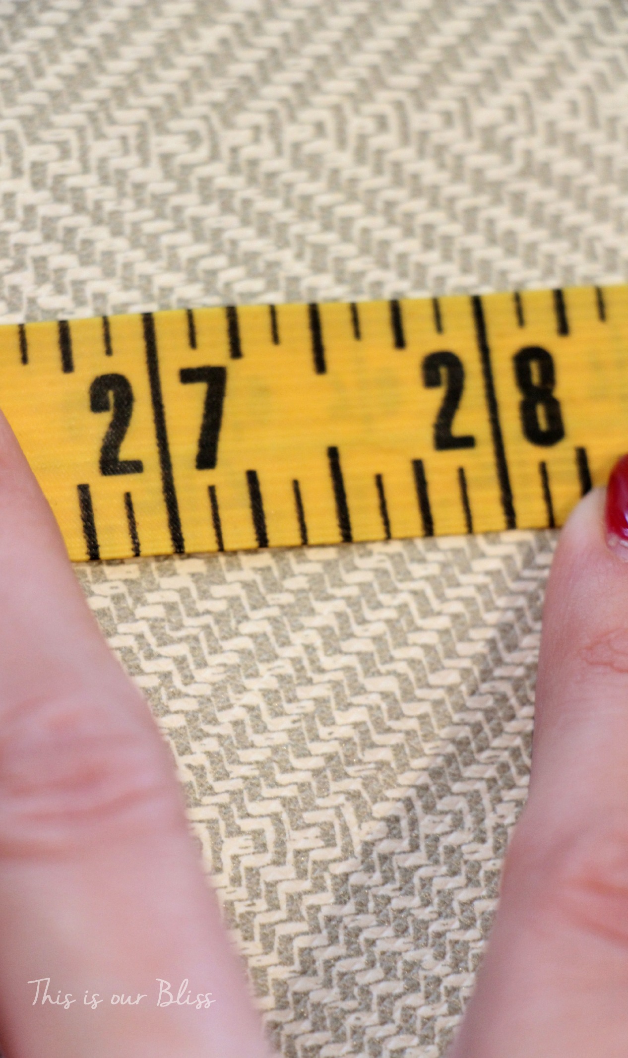 measurements for DIY wrapping paper wall covering